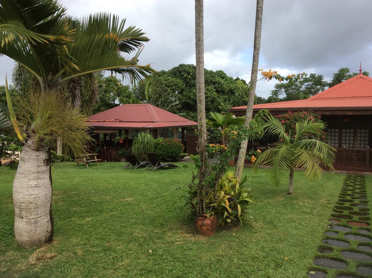 Le Bungalow Des Bougainvilliers Ducos Екстериор снимка